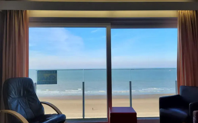Studio With sea View in Middelkerke