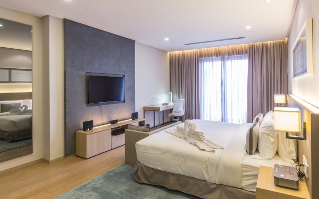 188 Private Suites by Subhome