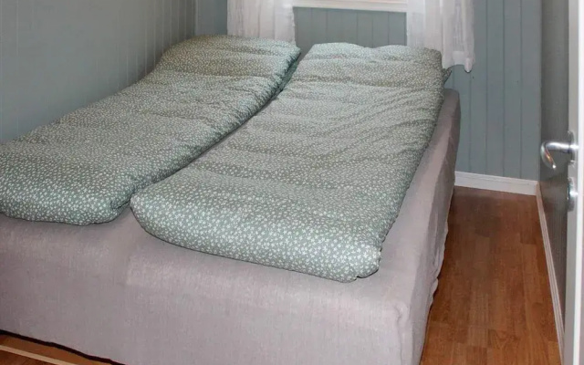 6 Person Holiday Home in Averoy