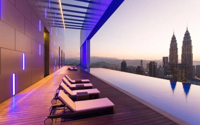 Platinum Suite by SNC