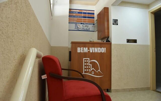 OYO City Hotel