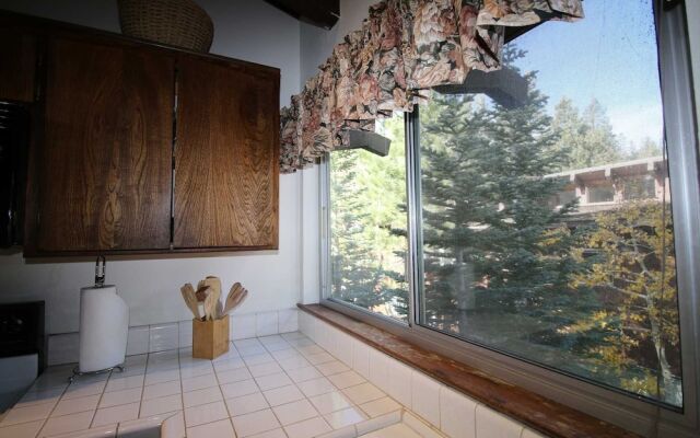 Mammoth S #129 4 Bedroom Condo