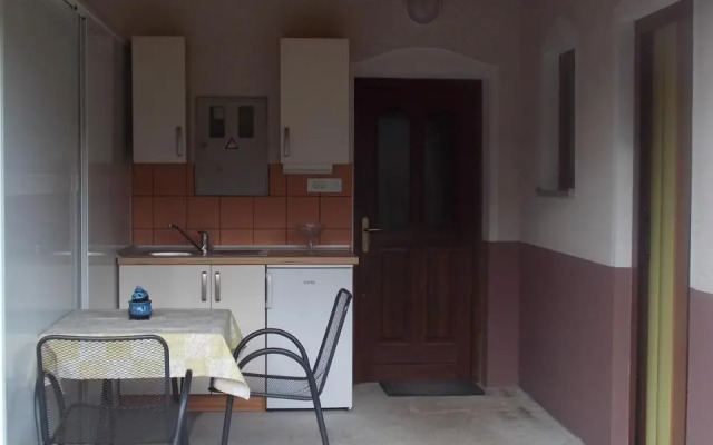 Apartment and Room Natasa