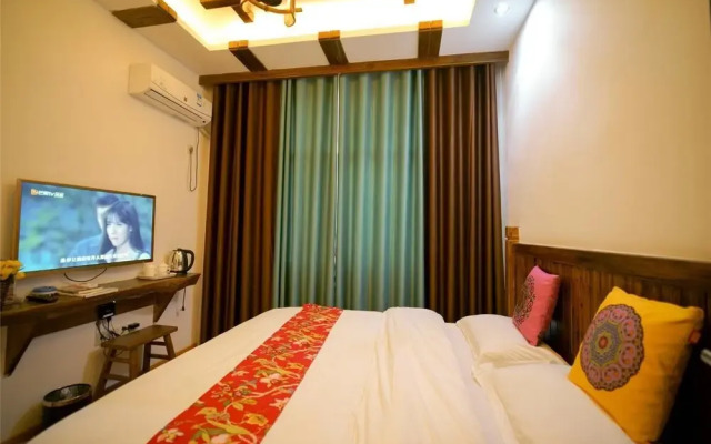 The Love of Footprint