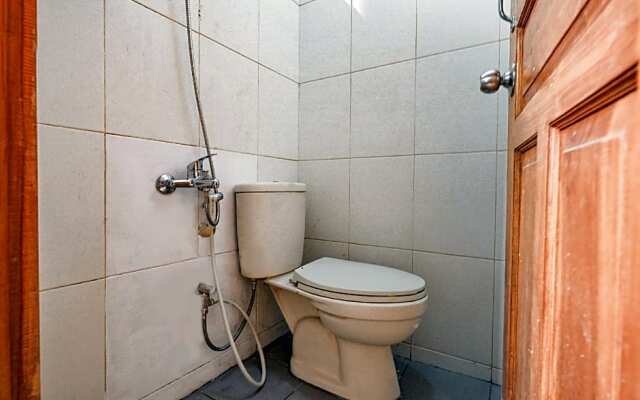 OYO 2737 D'kost