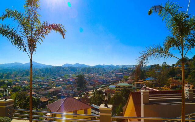 Famous Hotel Kalaw