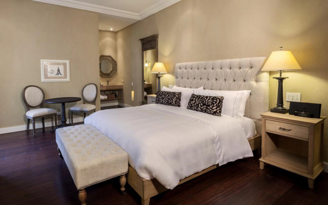 Bastión Luxury Hotel