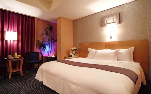 Ocean Hotel