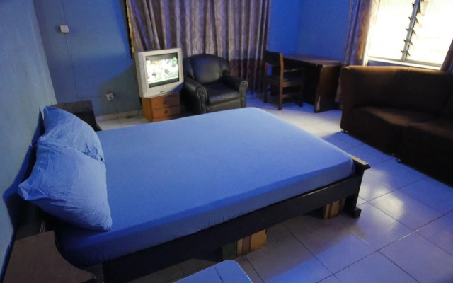 Farmyard Hotel