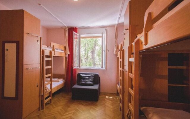 Tchaikovsky Hostel Split