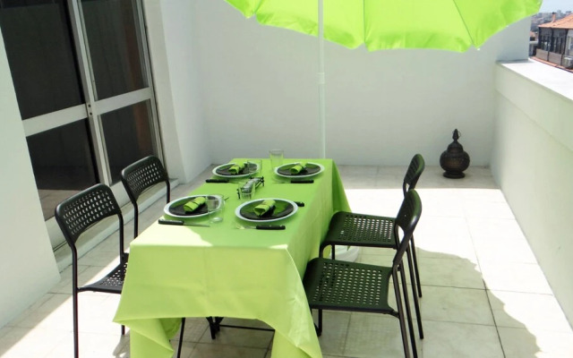Alegria Apartment Downtown Porto, 2- 5 pax