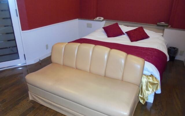 HOTEL MOULIN ROUGE - Adults Only