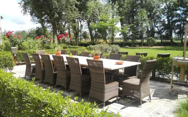 Holiday home Hoeve De Spijker