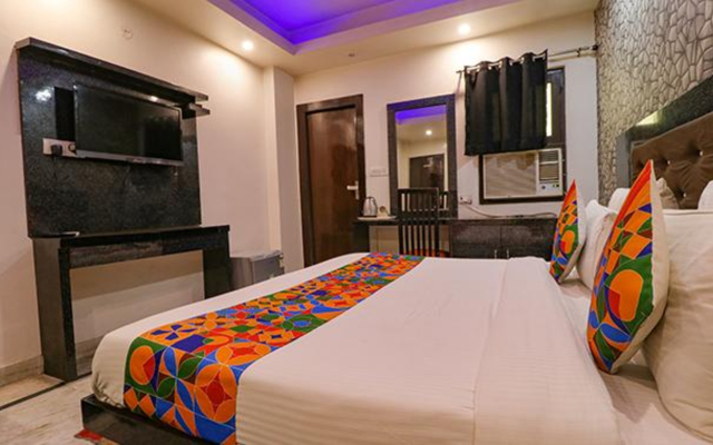 FabHotel A One Noida Sector 11