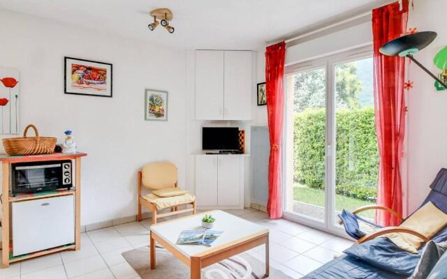 Appartement Esquièze-Sère, 3 pièces, 6 personnes - FR-1-402-24