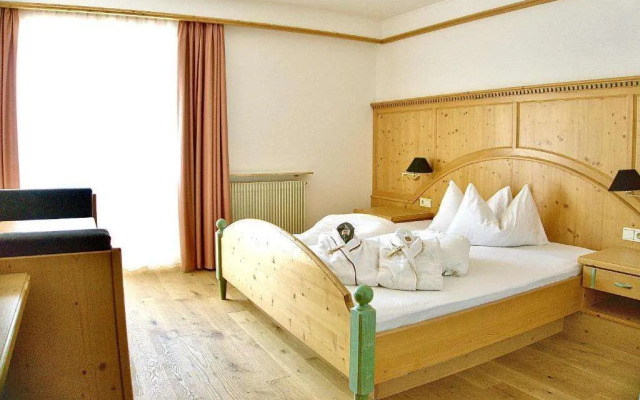 Aktiv & Familienhotel Adlernest