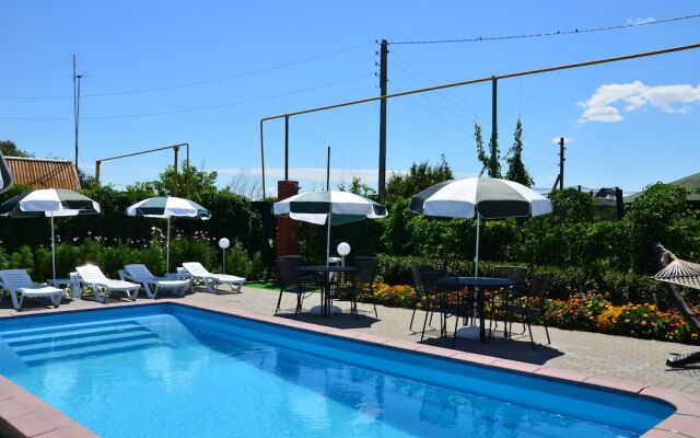 Верхнелебяжье Рыбный курорт