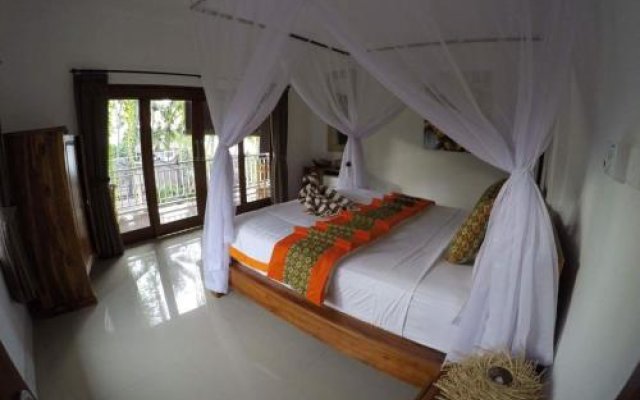 Amed Paradise Warung & House Bali