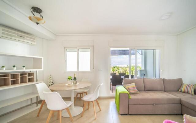 Bright Two Bedroom Apartment - RA721LT