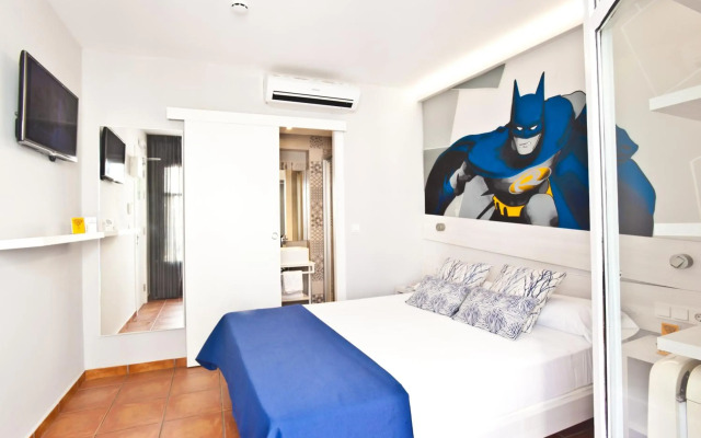 Ten Hostel