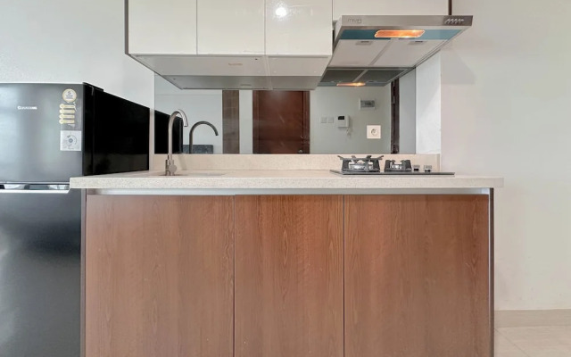 Tidy and Strategic Location Studio Grand Sungkono Lagoon Apartment