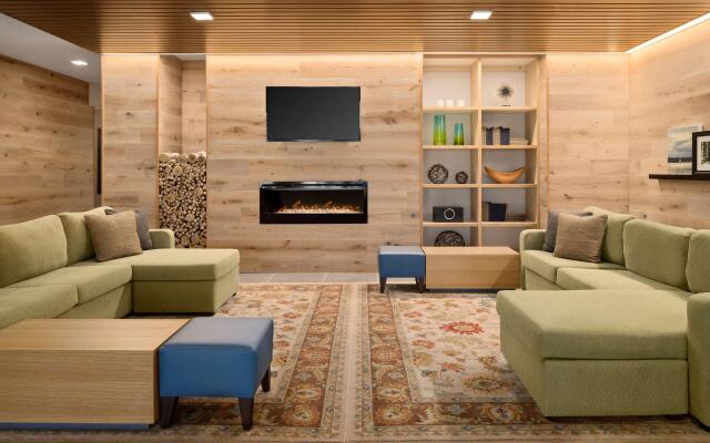 Country Inn & Suites by Radisson, Novi, MI