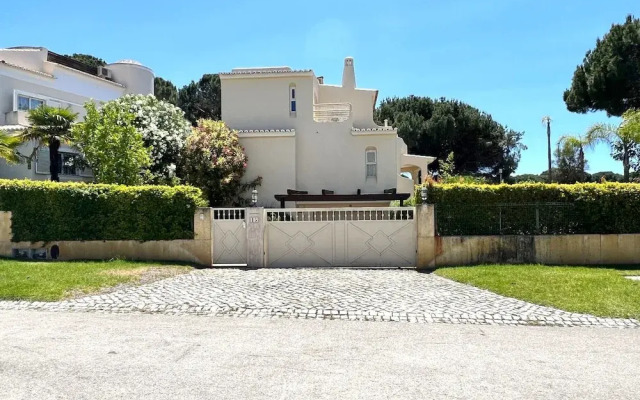 Vilamoura Amazing Golf Villa With Pool