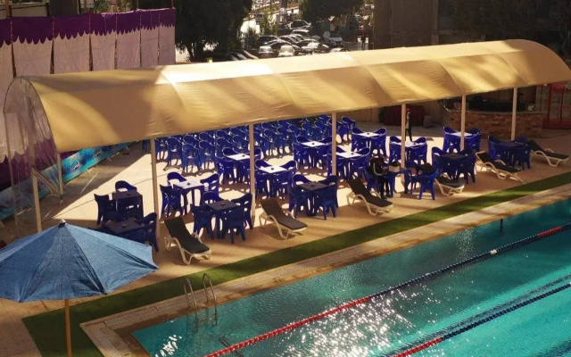 Jewel Al Nasr  & Apartments