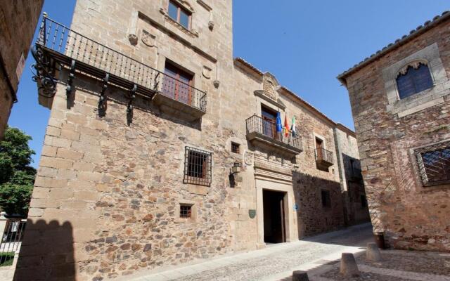 Parador de Cáceres Hotel