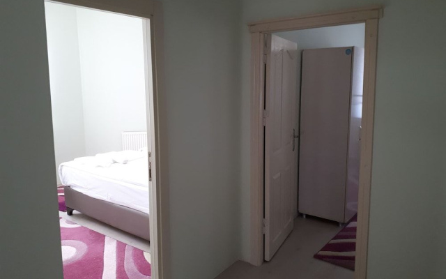Di̇ri̇li̇ş Banarya Pansi̇yon
