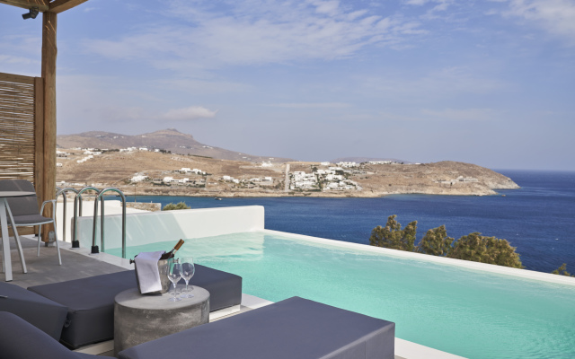 Radisson Blu Euphoria Resort, Mykonos
