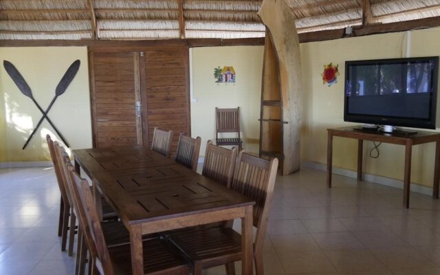 Caliente Beach Hotel