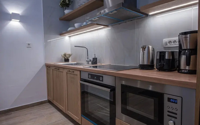 Ammos Luxury Suites