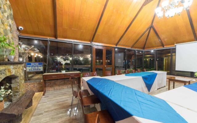 RedDoorz Plus @ Starhomes Olivianville