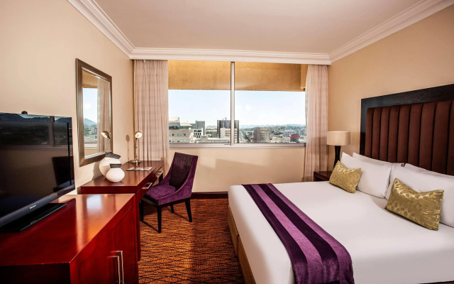 Avani Windhoek Hotel & Casino