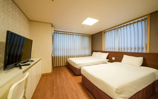 Hotel Aventree Yeouido