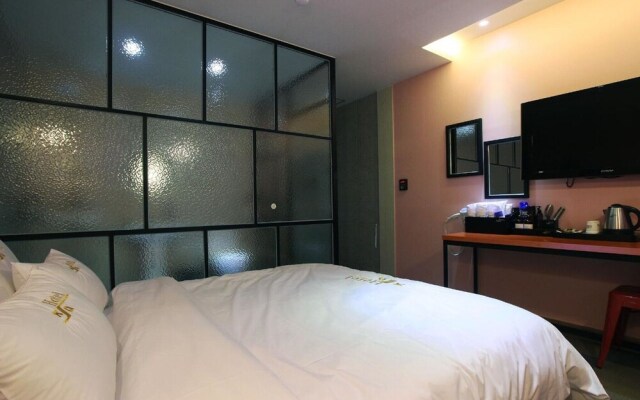 Yeosu Hakdong JA Self Check-in Motel