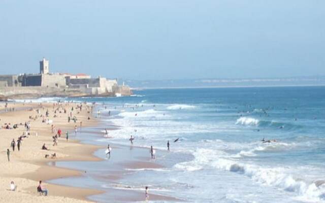 Help Yourself Hostels Carcavelos Coast