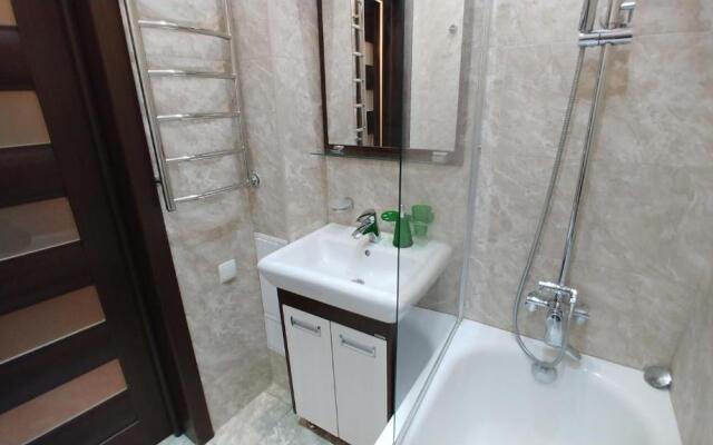 One-room. 5a Baseina str. Near Kreshchatik. Centre