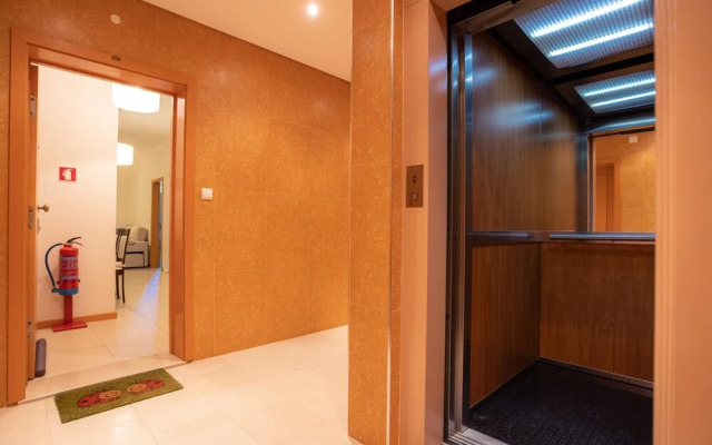 Foz Village Beach by Rent4all