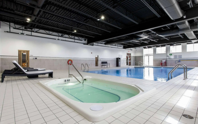 Courtyard by Marriott Montreal West Island/Baie D'Urfe