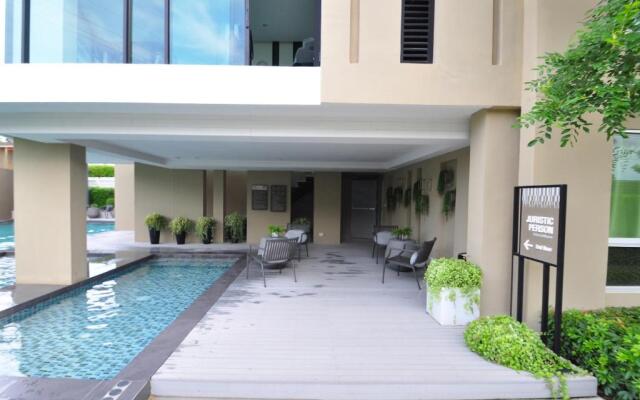 Imm Aim Condo VIP