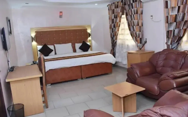 Rosrit Hotel and Suites