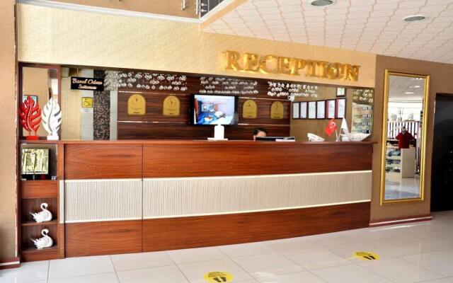 Grand Business Hotel