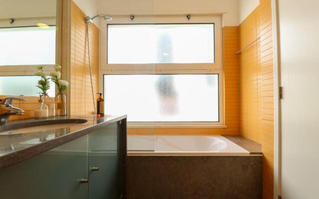 LovelyStay - Divine 3BDR Duplex House w/ Pool & Garden