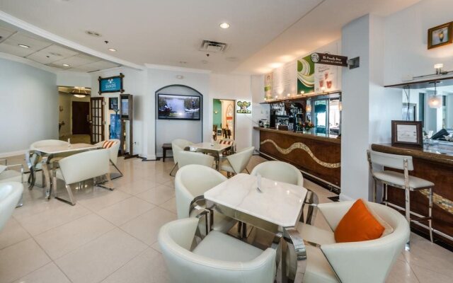 DreamView Beachfront Hotel & Resort