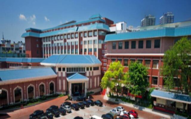 Peachblossom International Hotel