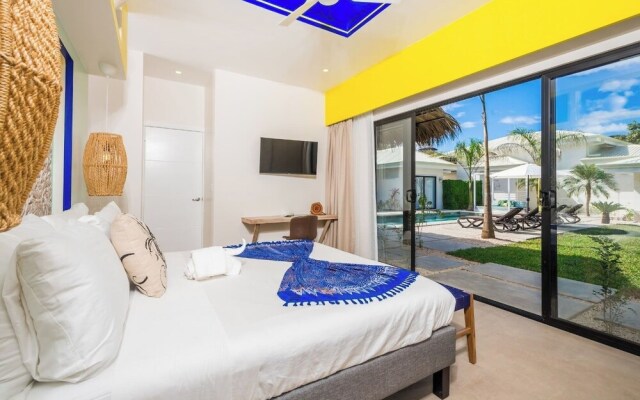 New Oasis in Gated Community With Pool Breakfast