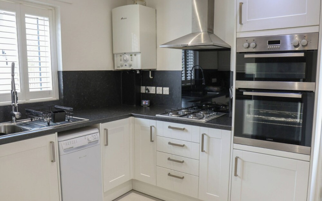 Jubilee Two Bedroom Bungalow Pet Free
