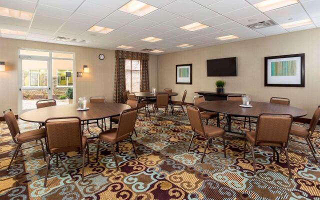 Homewood Suites by Hilton Akron Fairlawn, OH